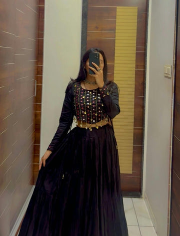 Kaali Raat Festive Choli