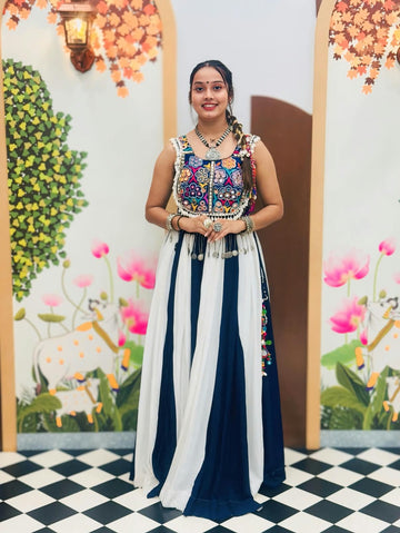 Neelkanth Rangoli Lehenga